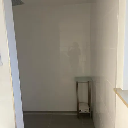 Für Firmen Ab 6 Monate *