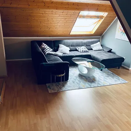 Für Firmen Ab 6 Monate