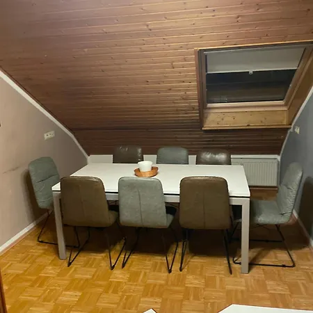 Für Firmen Ab 6 Monate * Linsengericht