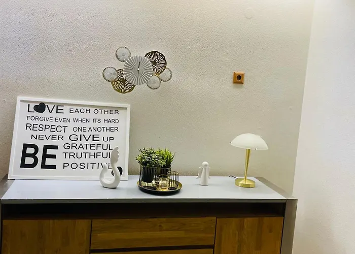 Fuer Firmen Ab 6 Monate شقة